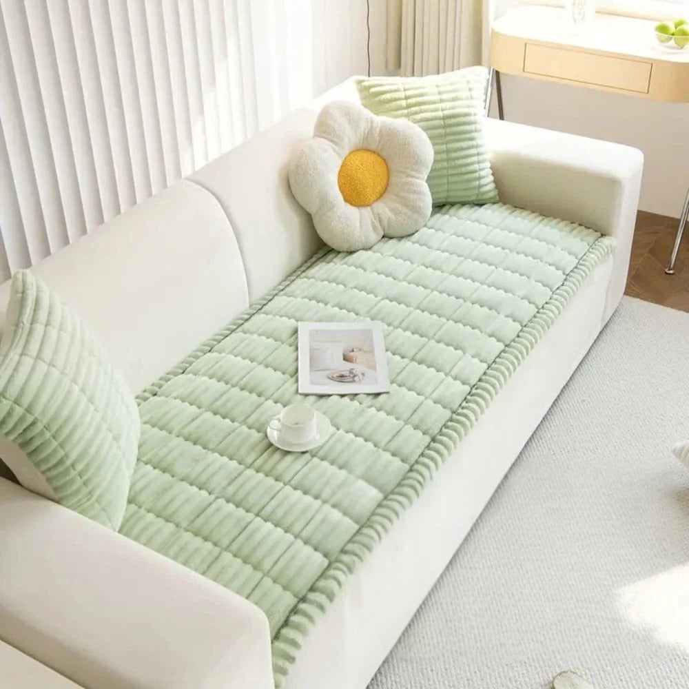 Luxurious Sofa Protector with Tailored Edges for Ultimate Coverage