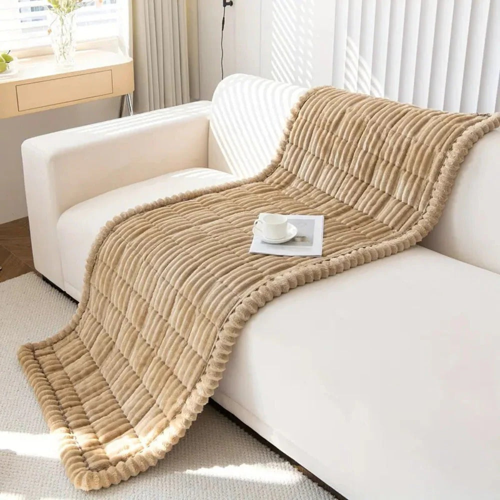 Luxurious Sofa Protector with Tailored Edges for Ultimate Coverage