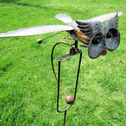 Elegant Kinetic Bird Sculpture for Outdoor Spaces