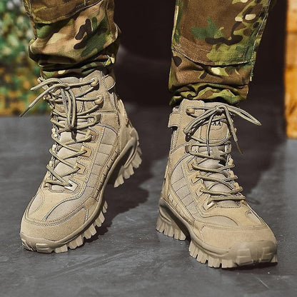 Men's Winter Boots with Insulation and Superior Grip