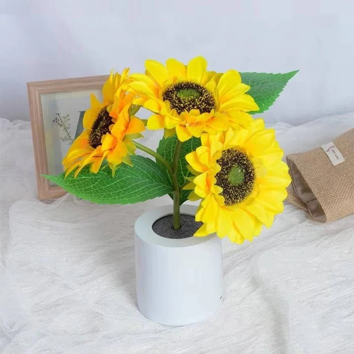Charming Floral LED Night Light with Adjustable Brightness