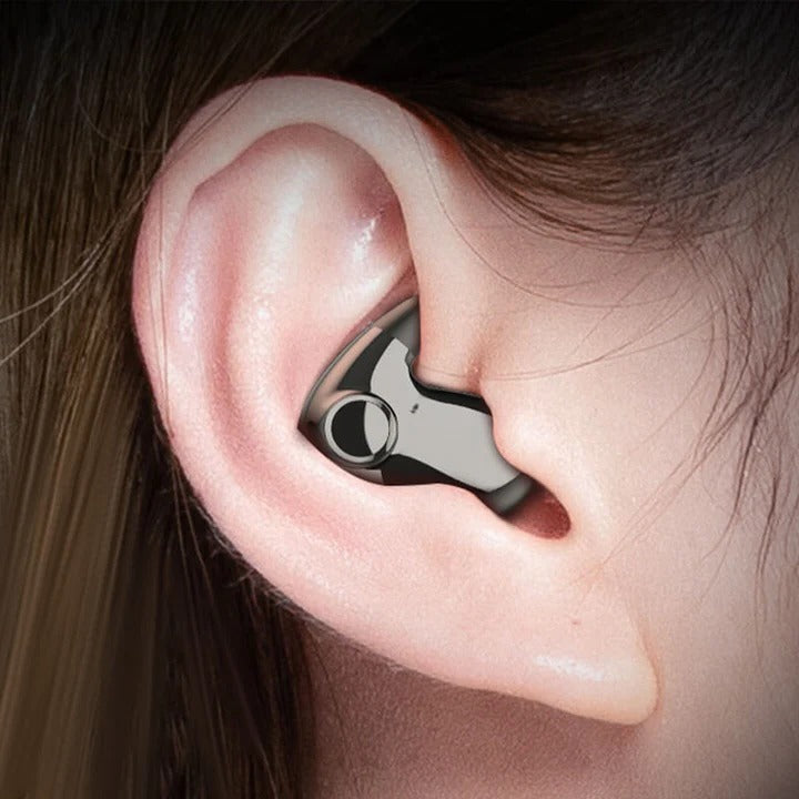 Compact Wireless Earbuds with Microphone and Charging Dock