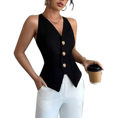 Chic Sleeveless Blazer Vest with Tailored Fit and Elegant Closure