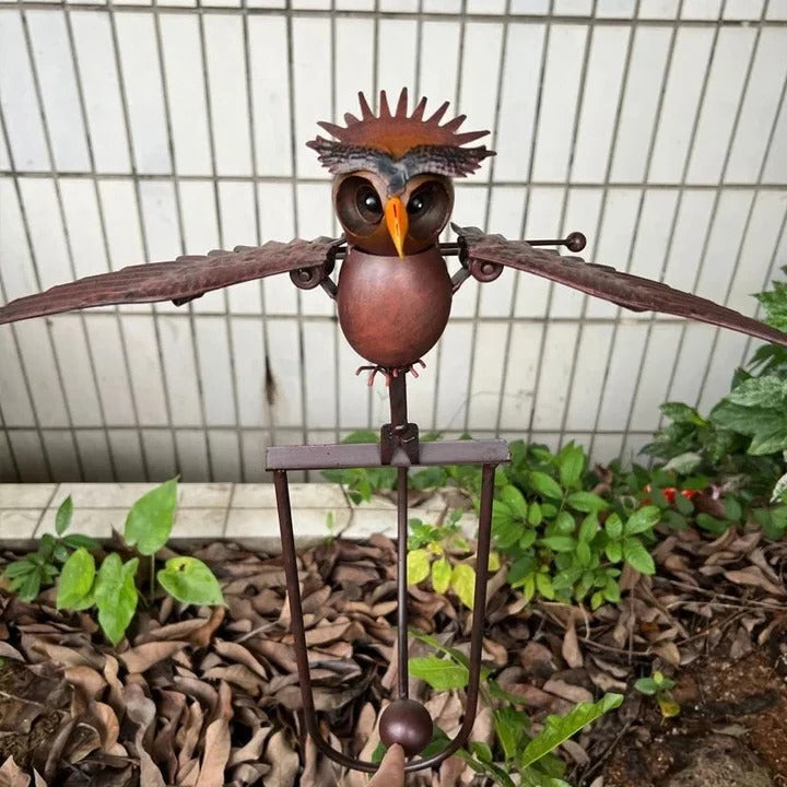 Elegant Kinetic Bird Sculpture for Outdoor Spaces