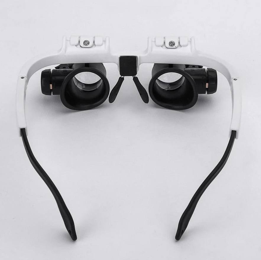 Versatile LED Magnifier with Triple Lens Options