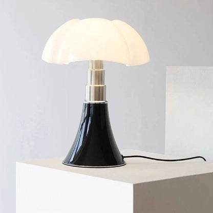 Elegant Bloom Table Lamp with Adjustable Dimming Feature