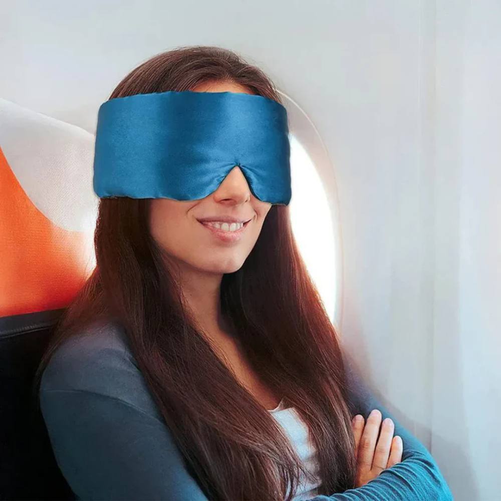 Luxurious Dream Mask for Ultimate Sleep and Serenity