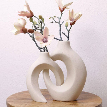 Charming Woven Ceramic Vase for Beautiful Floral Displays