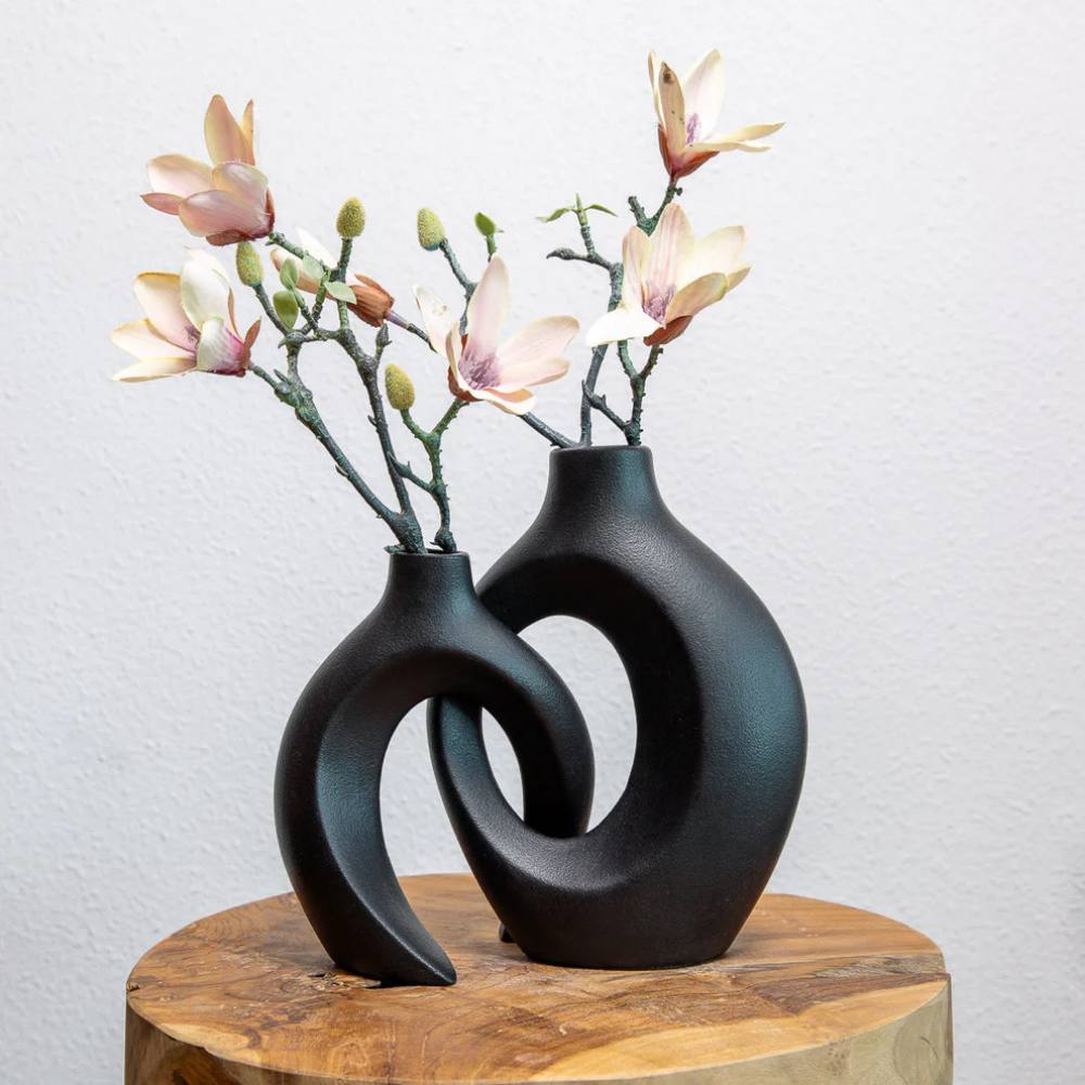 Charming Woven Ceramic Vase for Beautiful Floral Displays