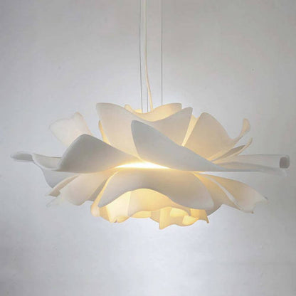 Elegant Floral Pendant Lamp with Adjustable Brightness