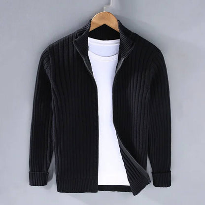 Men's Sleek Knit Cardigan with Zip Closure for Effortless Style