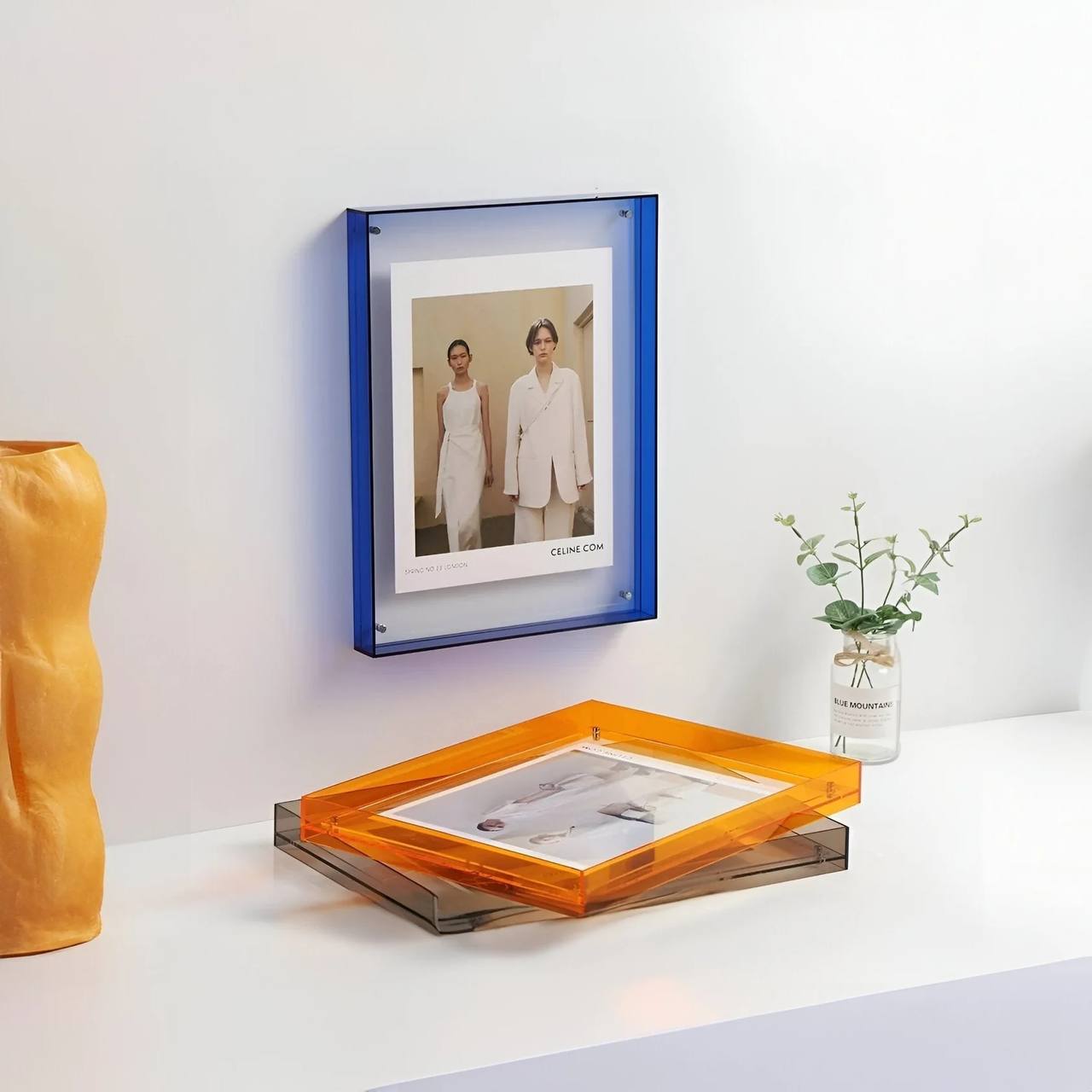 Sleek Transparent Photo Display Frame - Modern Minimalist Design