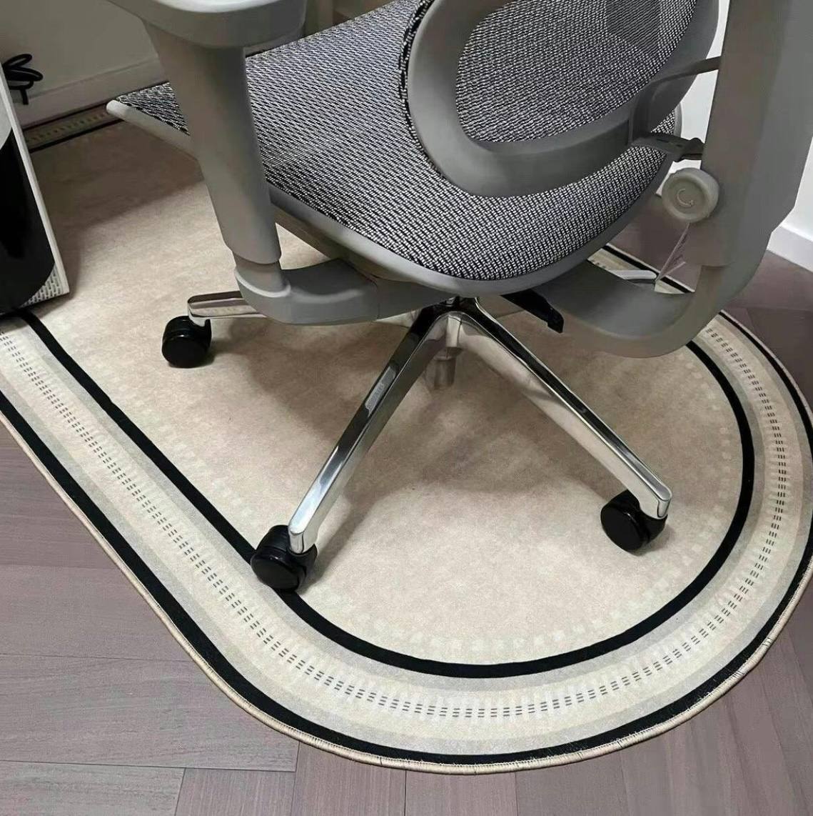 Sleek Floor Protector Mat for Chairs — Non-Slip & Stylish
