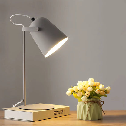 Chic Adjustable Desk Lamp for Cozy Illumination