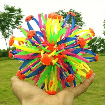Multi-Functional Expandable Sphere for Interactive Play