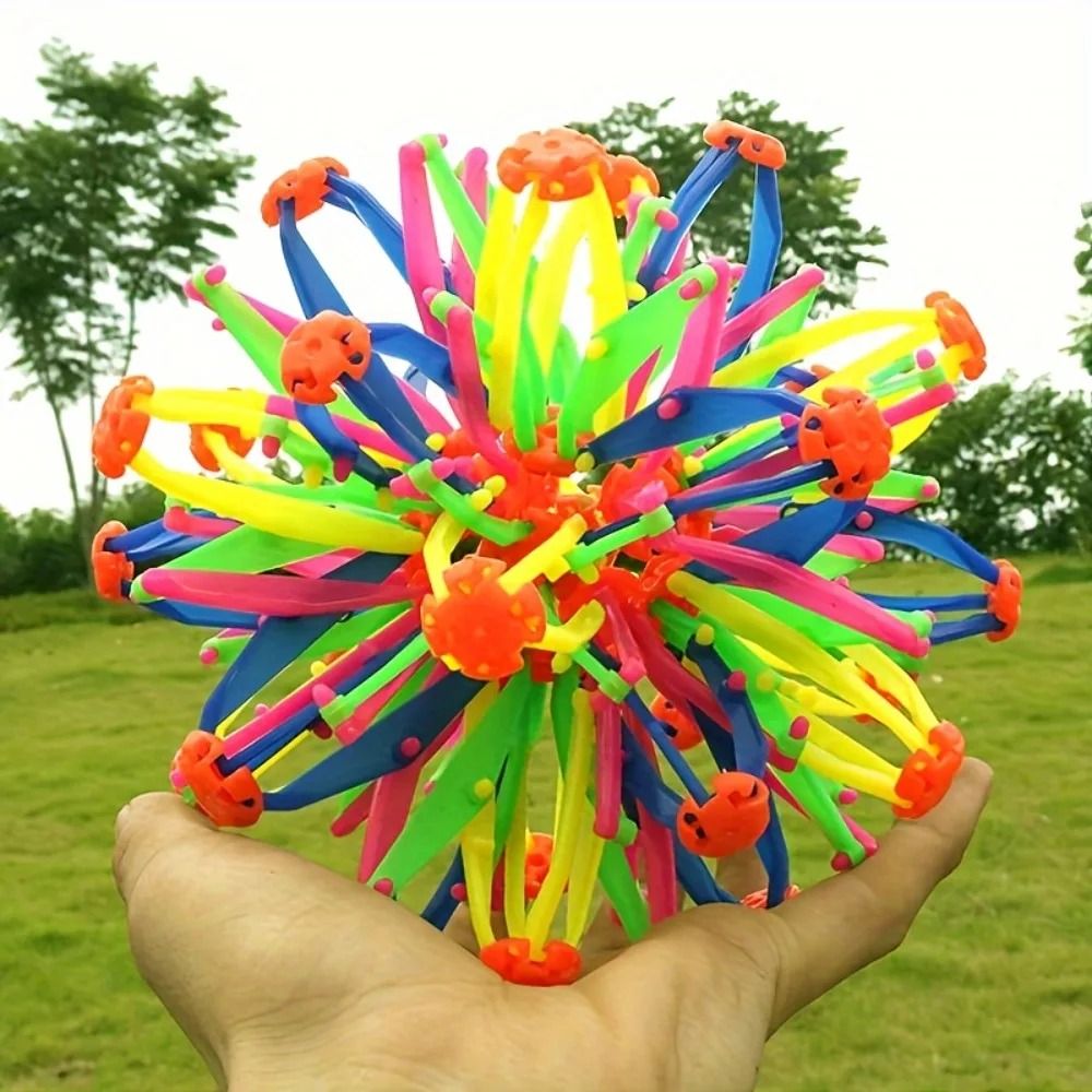 Multi-Functional Expandable Sphere for Interactive Play