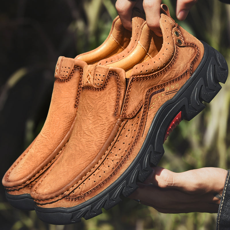 Comfort-First Ankle Boots with Arch Support and Cushioned Sole